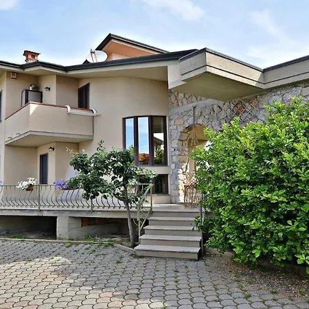 Appartamento Casina Di Nicolo E Gaia Mommio